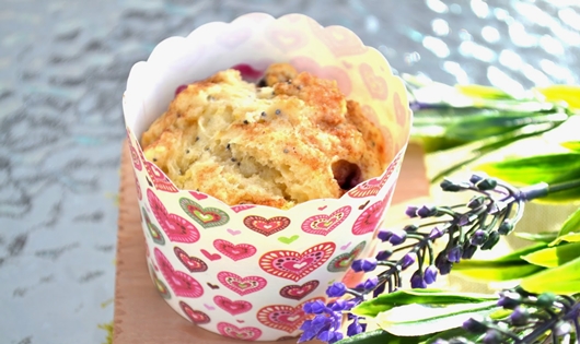 banh- blueberry-muffin