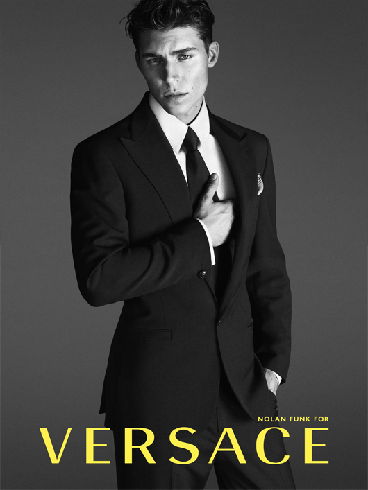 Nolan Funk “hút hồn” với chiến dịch Versace Xuân Hè 2014