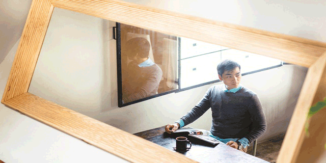 Đẹp Online | Video Clip | Biến lọ thủy tinh cũ thành lọ hoa xinh ngày Tết |