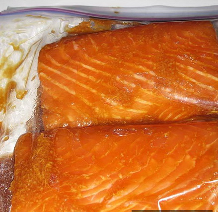 salmon-marinading.jpg