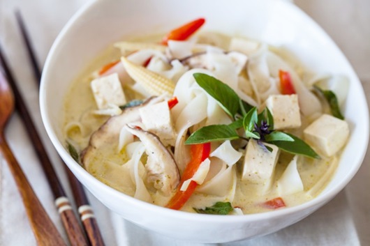 vegetable-curry-noodle-soup-recipe-1712-640x426.jpg
