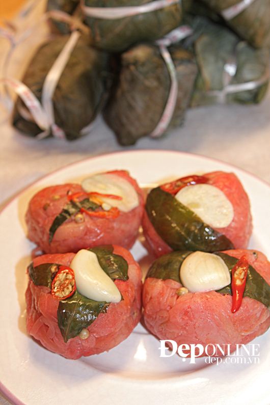 nem chua, nem chua bưởi, nem chua chay