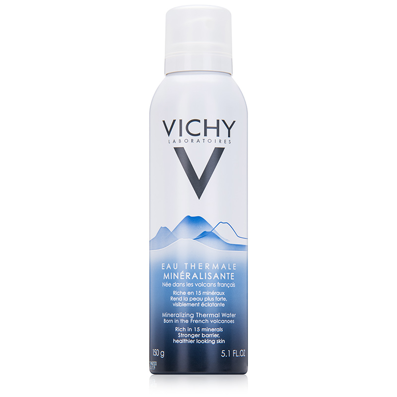 Vichy - Mineralizing Thermal Water: Xịt khoáng chứa 15 loại khoáng chất tự nhiên giúp kháng viêm, làm dịu, cấp nước, tăng sức đề kháng cho làn da. Giá: 250.000VND