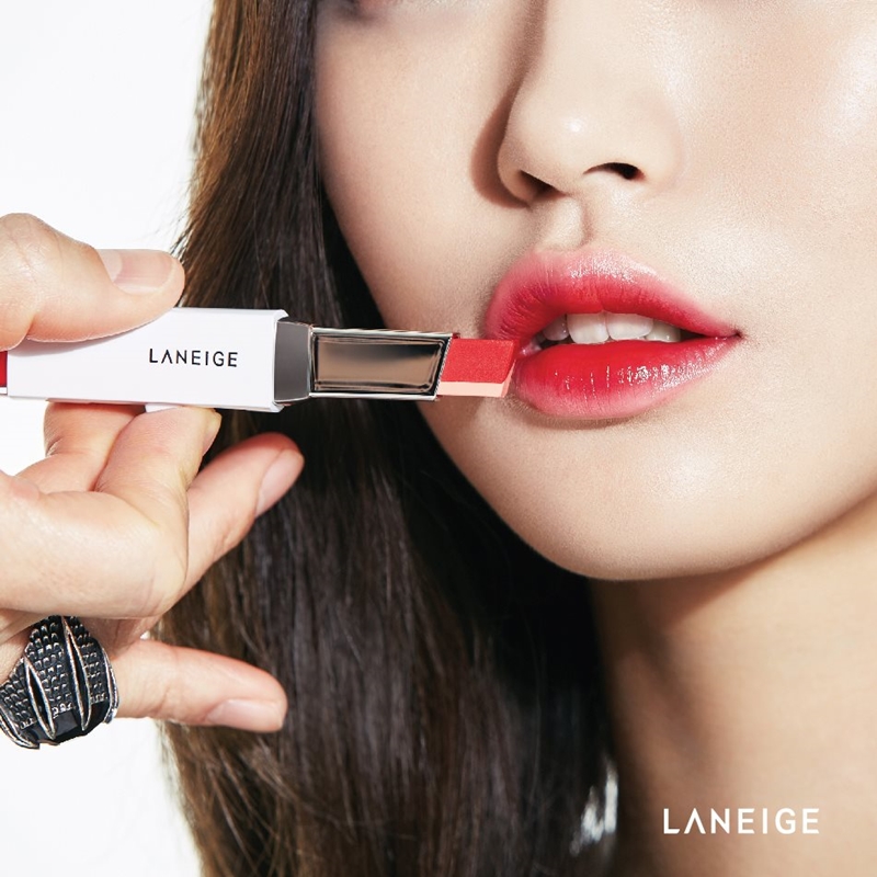 laneige-two-tone-lip-bar1