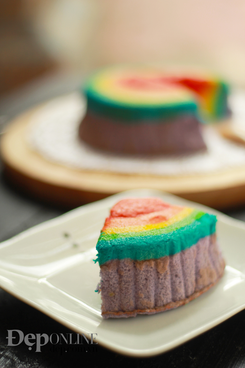 công thức bánh bông lan cầu vồng; rainbow cake; bánh cầu vồng