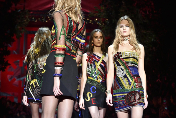 Versace Thu Đông 2015-16 Nữ giới