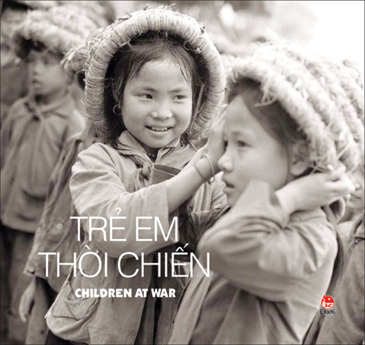  Trẻ em thời chiến