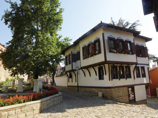 Plovdiv - Đô thị cổ nhất châu Âu