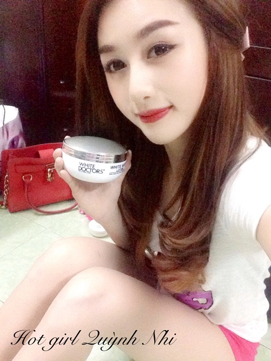 hot girl quỳnh nhi