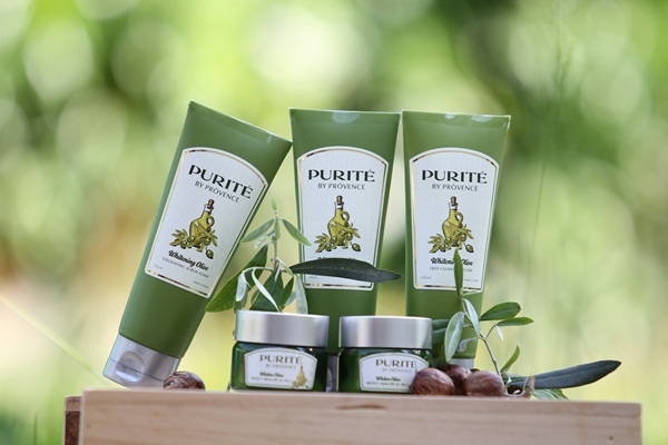 Bộ sản phẩm Whitening Olive của Purité By Prôvence 