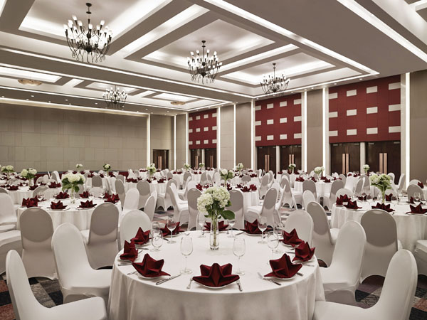 Khách sạn Pullman Hanoi