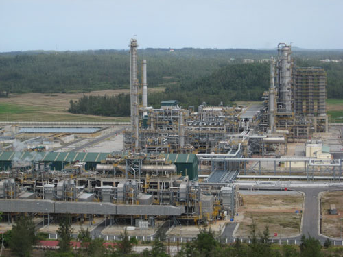  Nhà máy lọc dầu Dung Quất 
