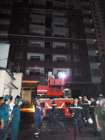 Vụ cháy xảy ra tại tầng 4 khu chung cư cao 25 tầng