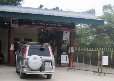 Cửa hàng xăng dầu Trường An ở xã Quảng Hùng, huyện Quảng Xương treo biển hết xăng