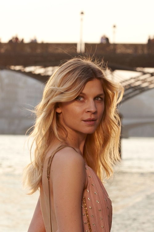 Chloe-Clemence Poesy-deponline 