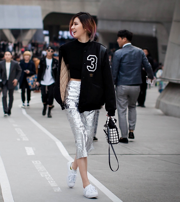 Irene Kim, Hàn Quốc, tín đồ thời trang, street style, phong cách, cá tính, ombre, denim, color block, áo khoác