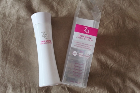 ZA True White: Chai nước đa năng cho làn da hồng mịn