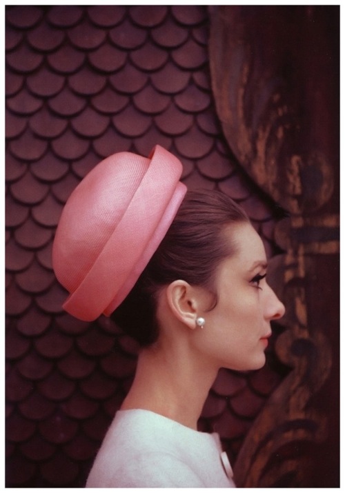 thanh lịch, vintage, hoài cổ, thời trang, Audrey Hepburn