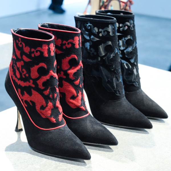 bốt cao gót, high heeled boots, giày, thu đông, manolo blahnik