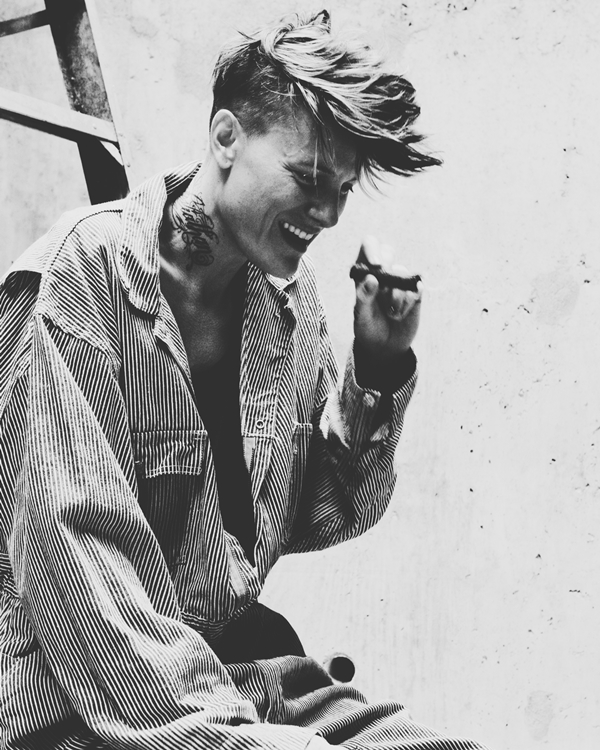 Thời trang, người mẫu Casey Legler