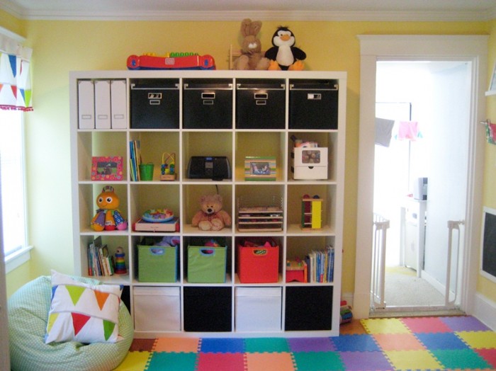 Kerry's Papercrafts jigsaw flooring child's room cube storage