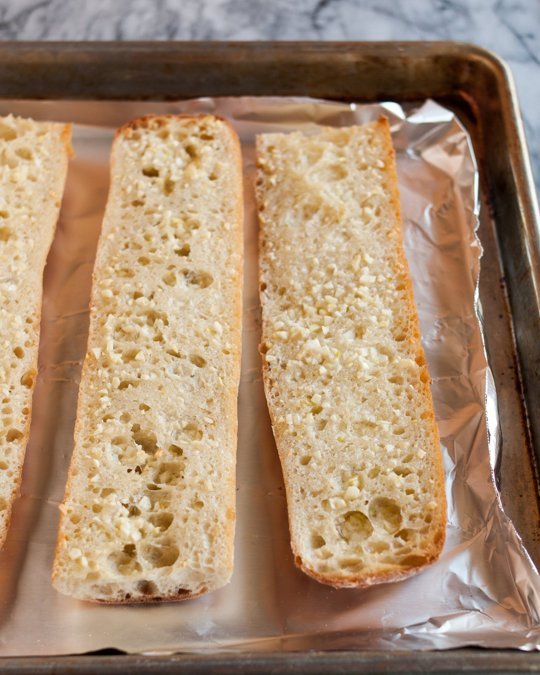 bánh mì bơ tỏi, bánh mì pháp, bánh mì baguette, bánh mì ngon, cách làm bánh mì