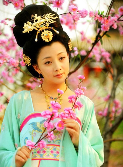 Hoa đào: Bí quyết làm đẹp của Thái Bình công chúa - Tạp chí Đẹp