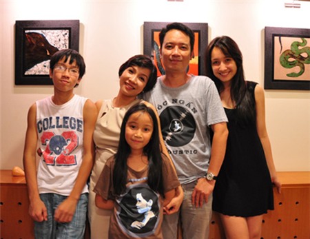 Những gia đình "sao" vẹn toàn nhất showbiz Việt 2