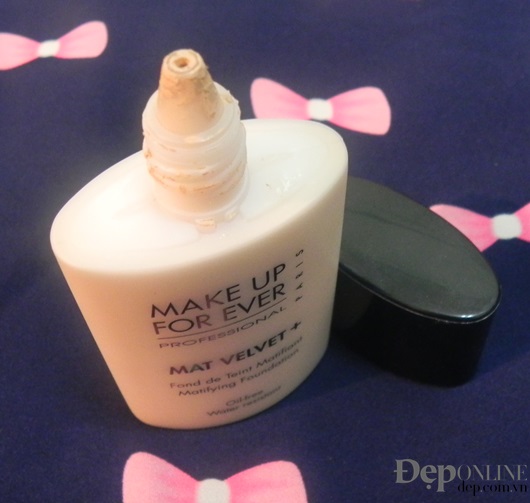 Make-up-for-ever-Mat-Velvet-Foundation-deponline