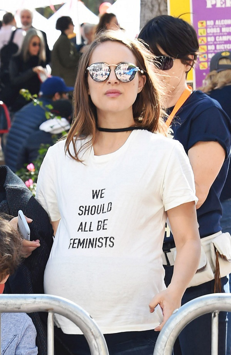 Natalie Portman attends the Women's March Los Angeles Pictured: Natalie Portman Ref: SPL1426845  210117   Picture by: SAF / Splash News Splash News and Pictures Los Angeles:310-821-2666 New York:	212-619-2666 London:	870-934-2666 photodesk@splashnews.com 