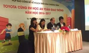 Toyota Việt Nam công bố kế hoạch triển khai chương trình “Toyota cùng em học ATGT”