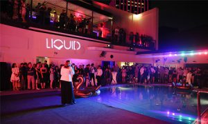 Tiệc tùng theo phong cách Renaissance chỉ có tại Liquid Sky Bar