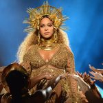 Bí mật sau trang phục của Beyoncé tại lễ trao giải Grammy