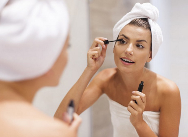 dung-mascara-sai-cach-copy