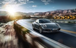 Porsche khuyến mãi chăm sóc xe mùa nóng