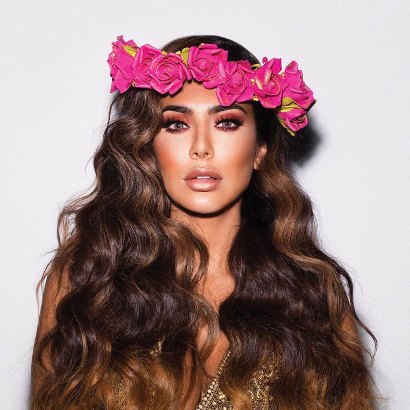 huda-kattan-beauty-gift-guide