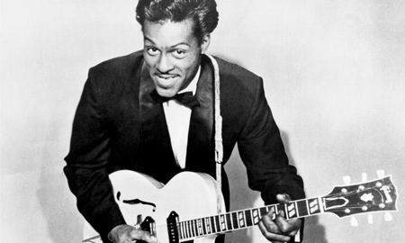 Huyền thoại nhạc rock Chuck Berry qua đời ở tuổi 90