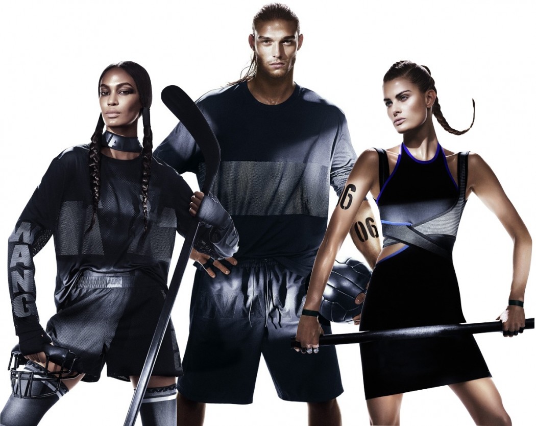 Năm 2014, H&M cho ra mắt bộ sưu tập kết hợp với Alexander Wang trong chuỗi những bộ sưu tập nổi tiếng của mình. Các thiết kế đậm tinh thần thể thao trở thành một trong những bộ sưu tập bán chạy nhất của H&M từ trước đến nay.