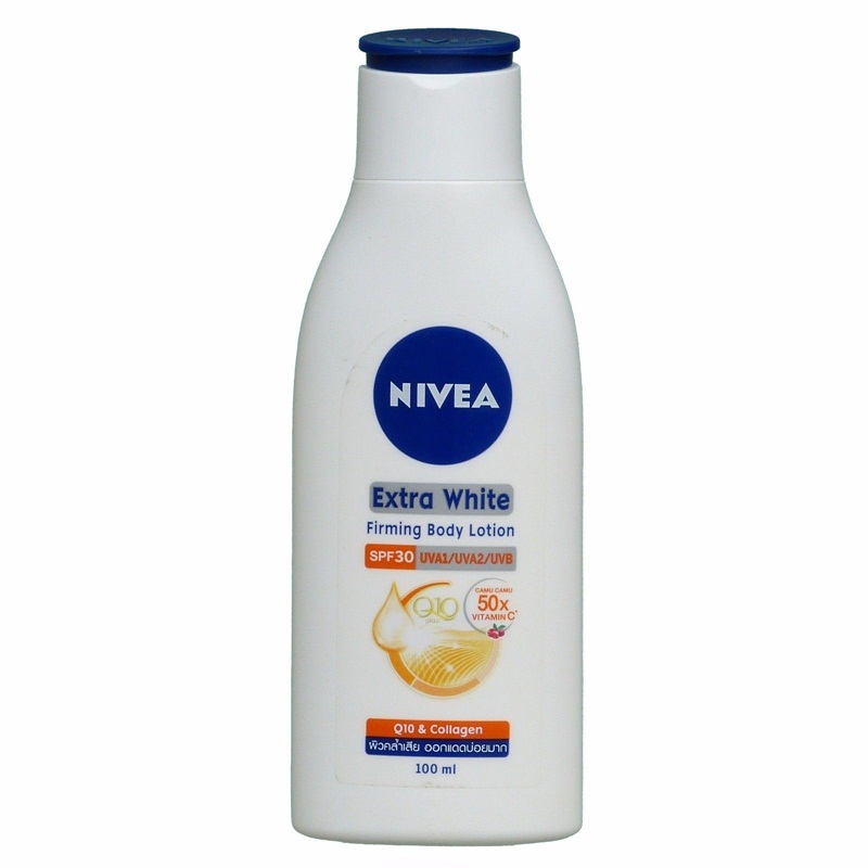 Sữa dưỡng thể Nivea - Extra White Firming Body Lotion: Sữa dưỡng thể làm săn da nhờ bổ sung collagen, dưỡng trắng da nhờ hàm lượng vitamin C chiết xuất từ trái camu camu. Giá: 82.000VND