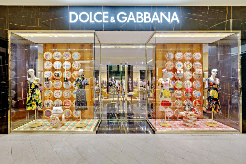 Choáng ngợp trong không gian đậm chất Ý của Dolce & Gabbana tại Việt Nam