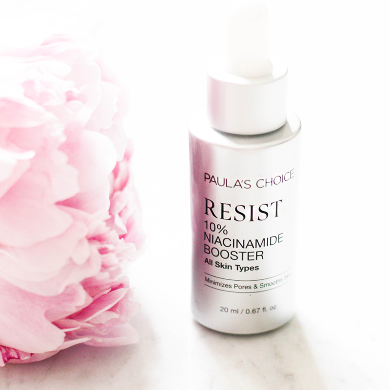 Paula's Choice RESIST 10% Niacinamide Booster chứa dẫn xuất Vitamin B3 lên đến 10% (Giá: 1.790.000VNĐ)