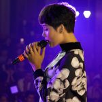Miu Lê trình diễn “Còn tuổi nào cho em” trong đêm nhạc Trịnh do sinh viên tổ chức