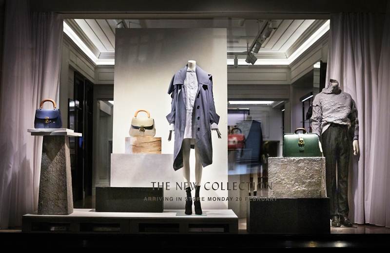 the-february-collection-at-burberry-121-regent-street_001