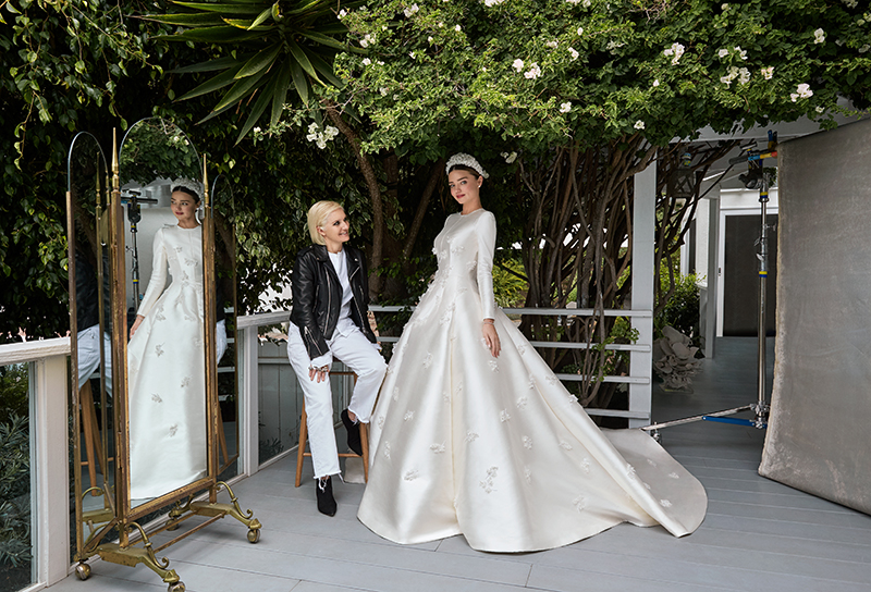 7 bộ váy cưới đẹp như ngôn tình của Sao năm 2015