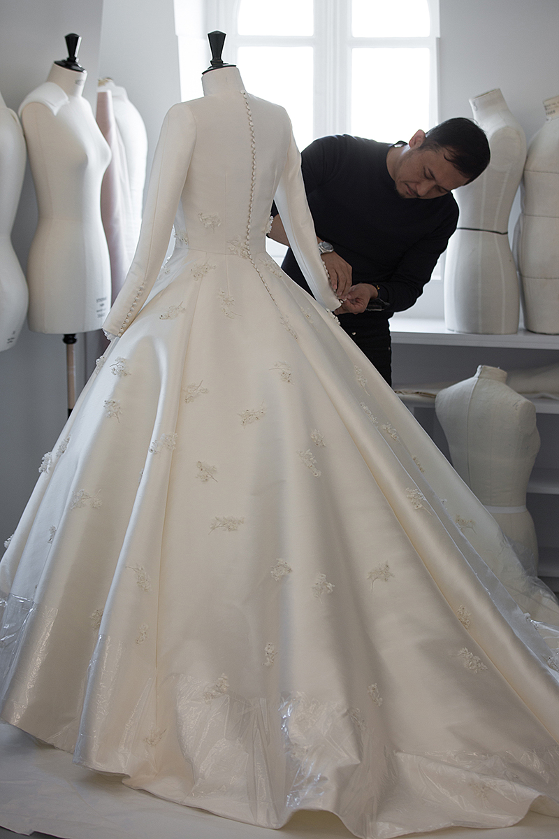 Bộ sưu tập váy cưới cô dâu mới nhất 2021  Quyên Nguyễn Bridal