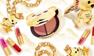 Bộ sưu tập mỹ phẩm Moschino x Sephora: táo bạo mà vẫn đầy quý phái