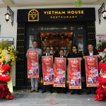 Nhà hàng Vietnam House trở lại