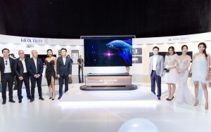 LG ra mắt TV OLED mỏng nhất Việt Nam có thể “dán” lên tường