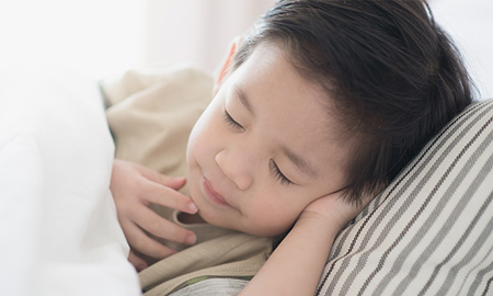 Trẻ em ngủ nhiều ít nguy cơ mắc đái tháo đường tuýp 2