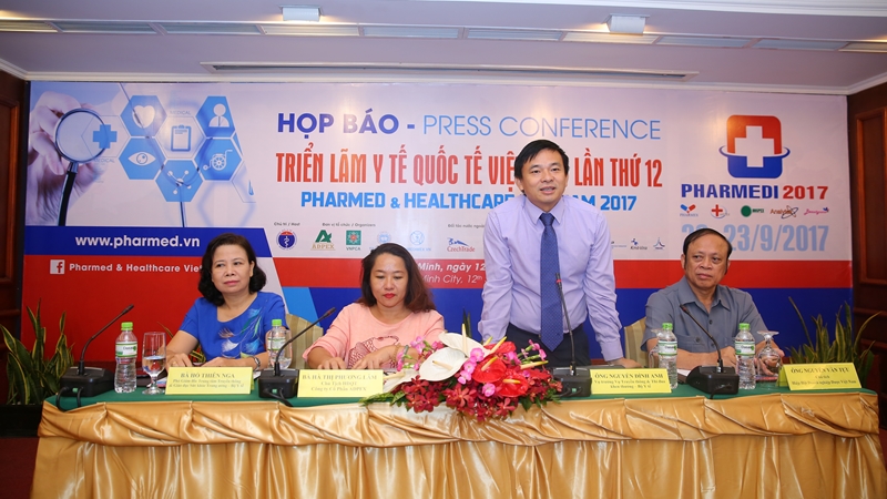 Khám và tư vấn bệnh miễn phí ở Triển lãm Y tế quốc tế Việt Nam